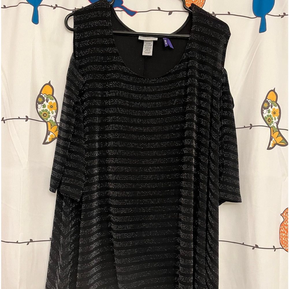 Black/silver/gold open shoulder top - Catherines 2XWP - 22/24 WP - PETITE